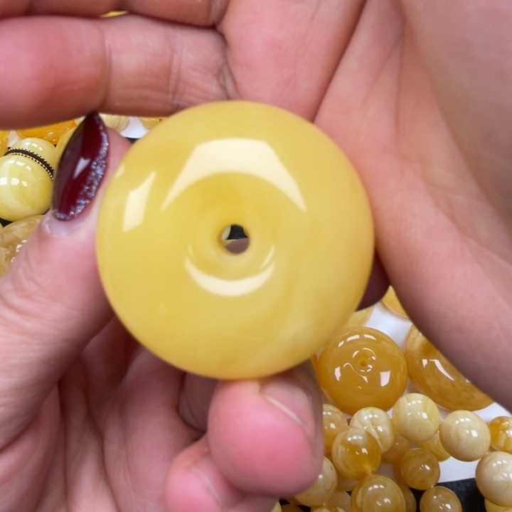 裸石蜜蜡未镶嵌蜜蜡扣子