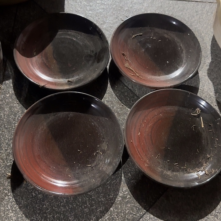 瓷片陶瓷盘子碗啥都有