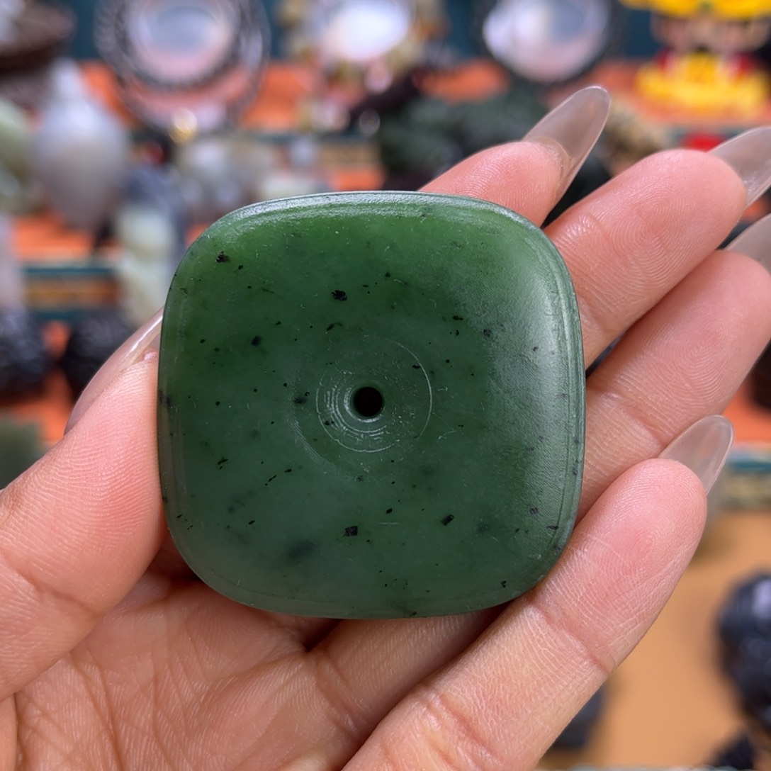 未镶嵌和田玉挂件