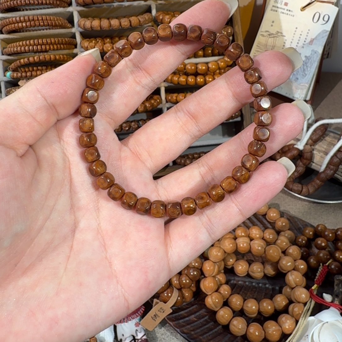 紫金鼠手串5.5*5.5精工六方纯肉实心