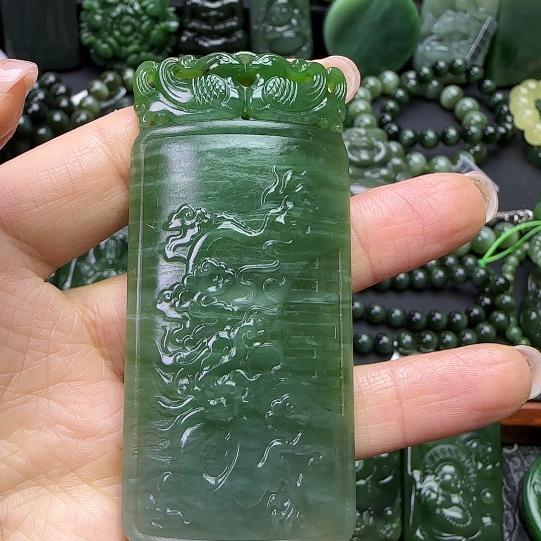 和田玉未镶嵌珠宝奇石