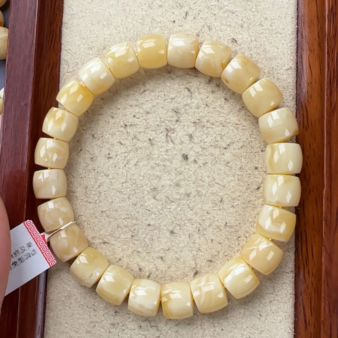 琥珀手链未镶嵌14.61直切