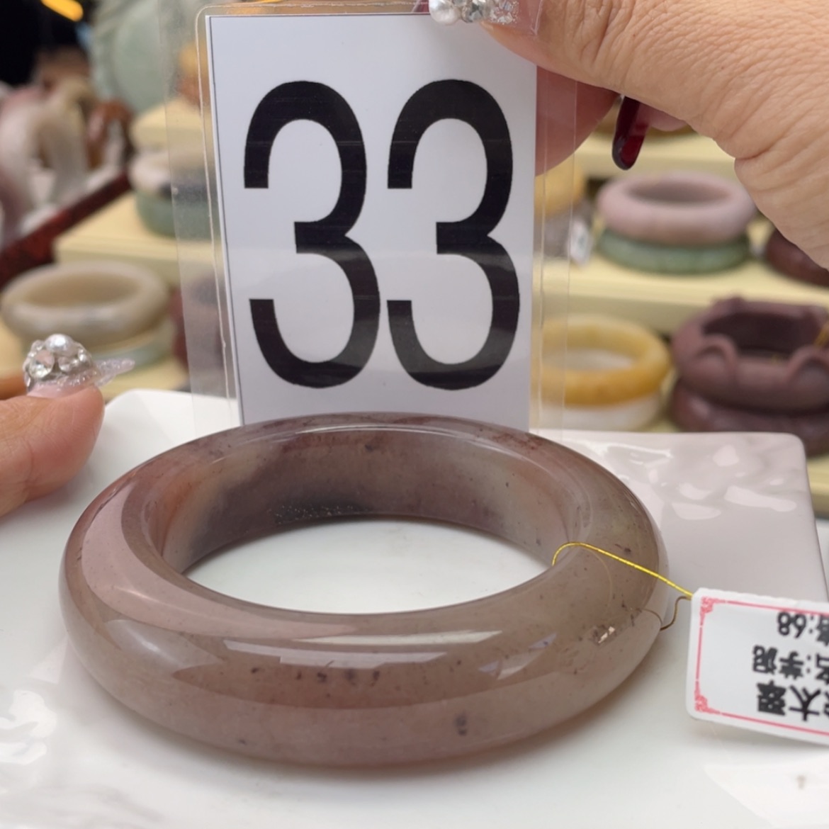 【闪购商品】石英质玉手镯未镶嵌