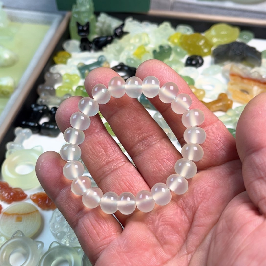 蛇纹石玉原石未镶嵌