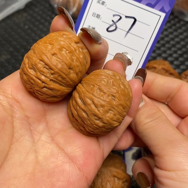 文玩核桃把件87铁锤40