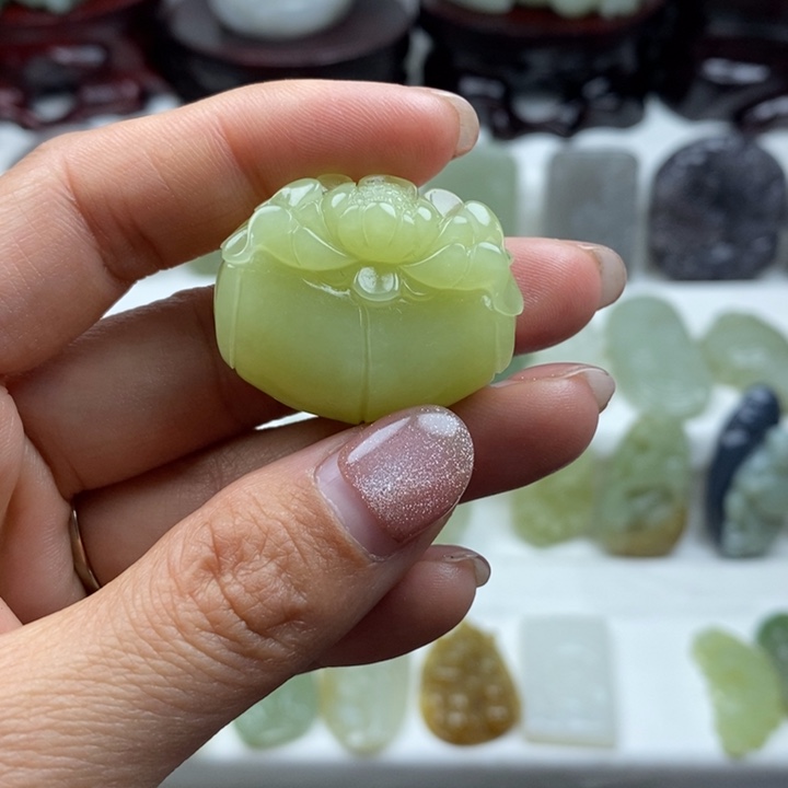 和田玉未镶嵌颈饰23