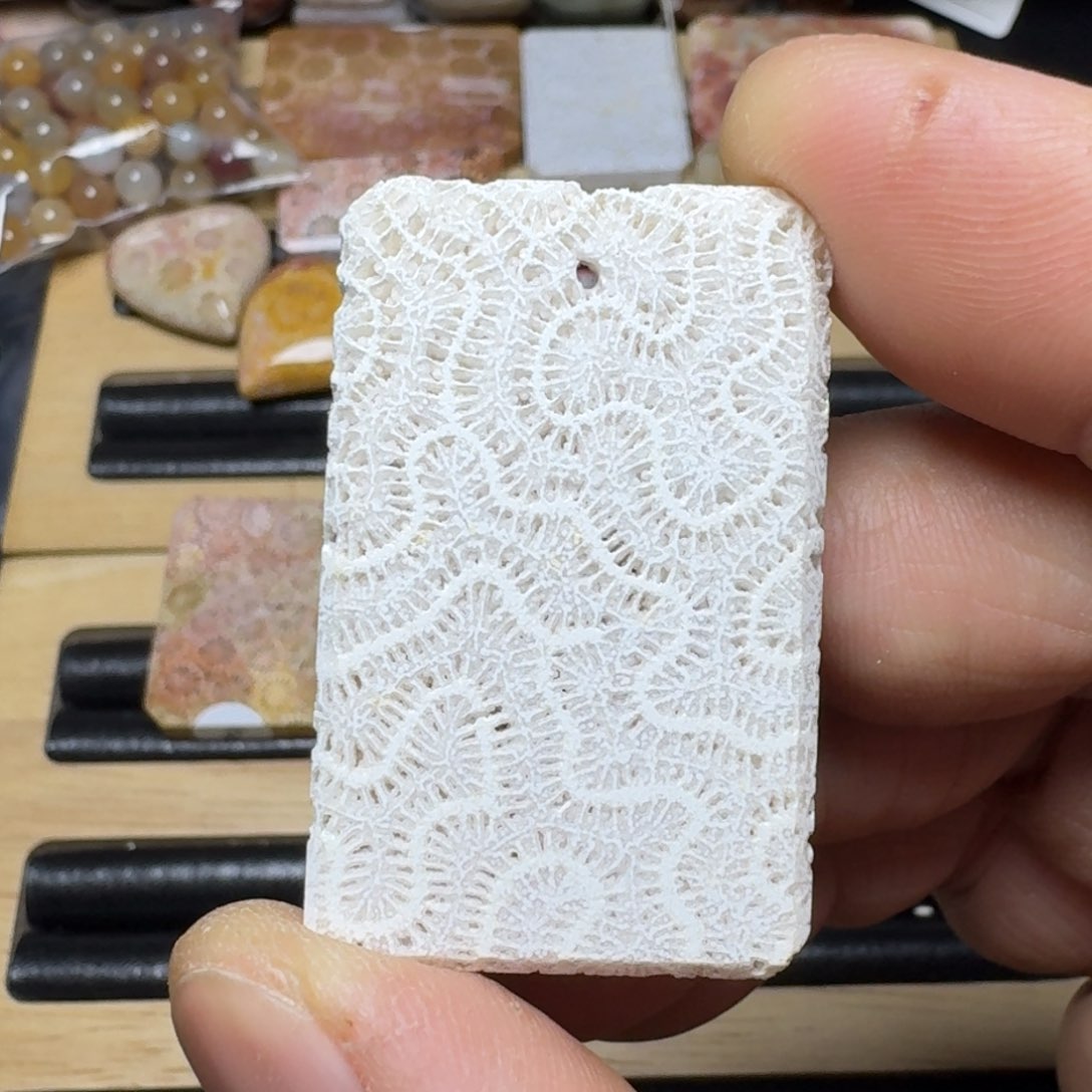 硅化玉纯天然色有机玉石未镶嵌