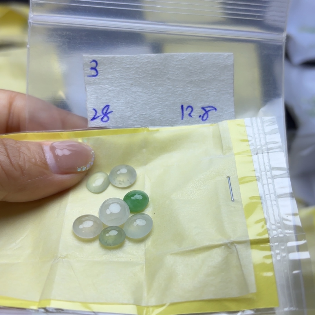 定制翡翠未镶嵌不退