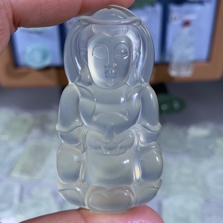 岫玉未镶嵌颈饰吊坠