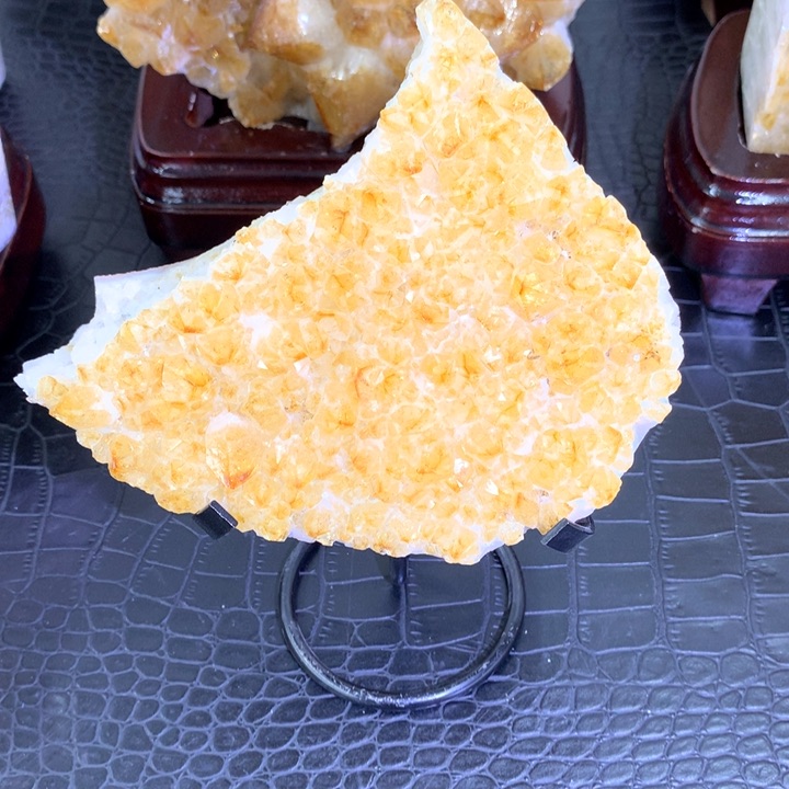 水晶福利黄晶屏风未镶嵌