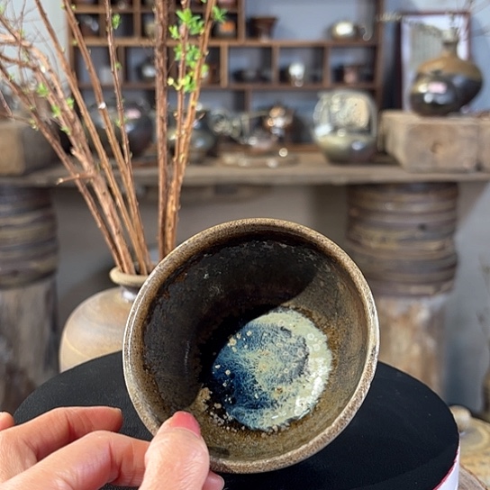 #1723柴烧裸烧窑变蓝彩茶杯微失圆介意慎拍