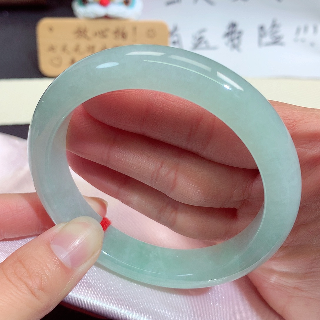 翡翠未镶嵌手镯1247