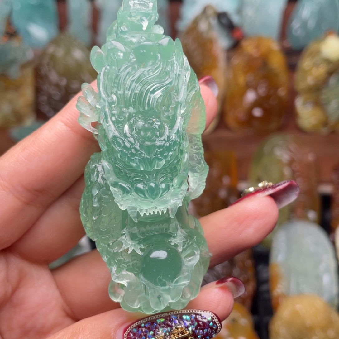 蛇纹石玉颈饰未镶嵌博****蟹