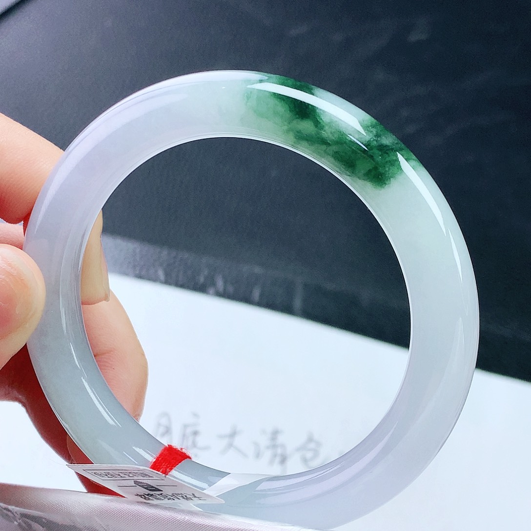 未镶嵌手镯翡翠57圈