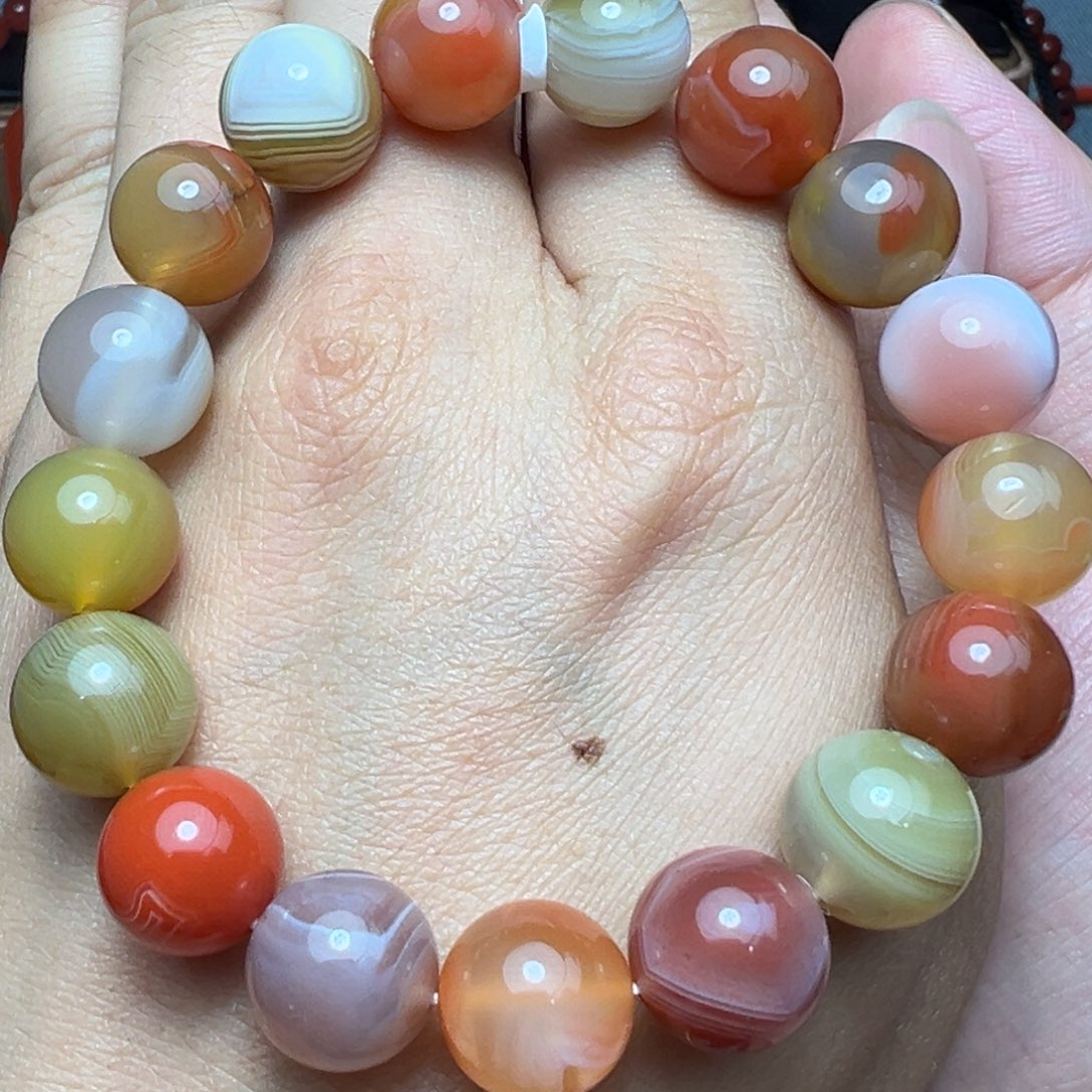 南红玛瑙未镶嵌颈饰