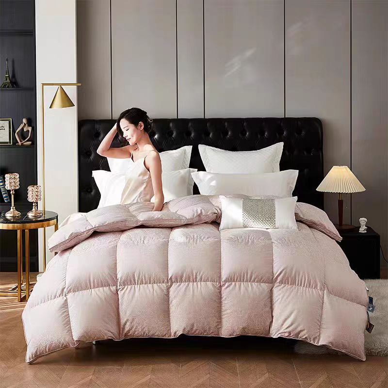 真丝99绒凤尾花双层加厚保暖冬被柔软婚被白鹅羽丝绒双人冬被