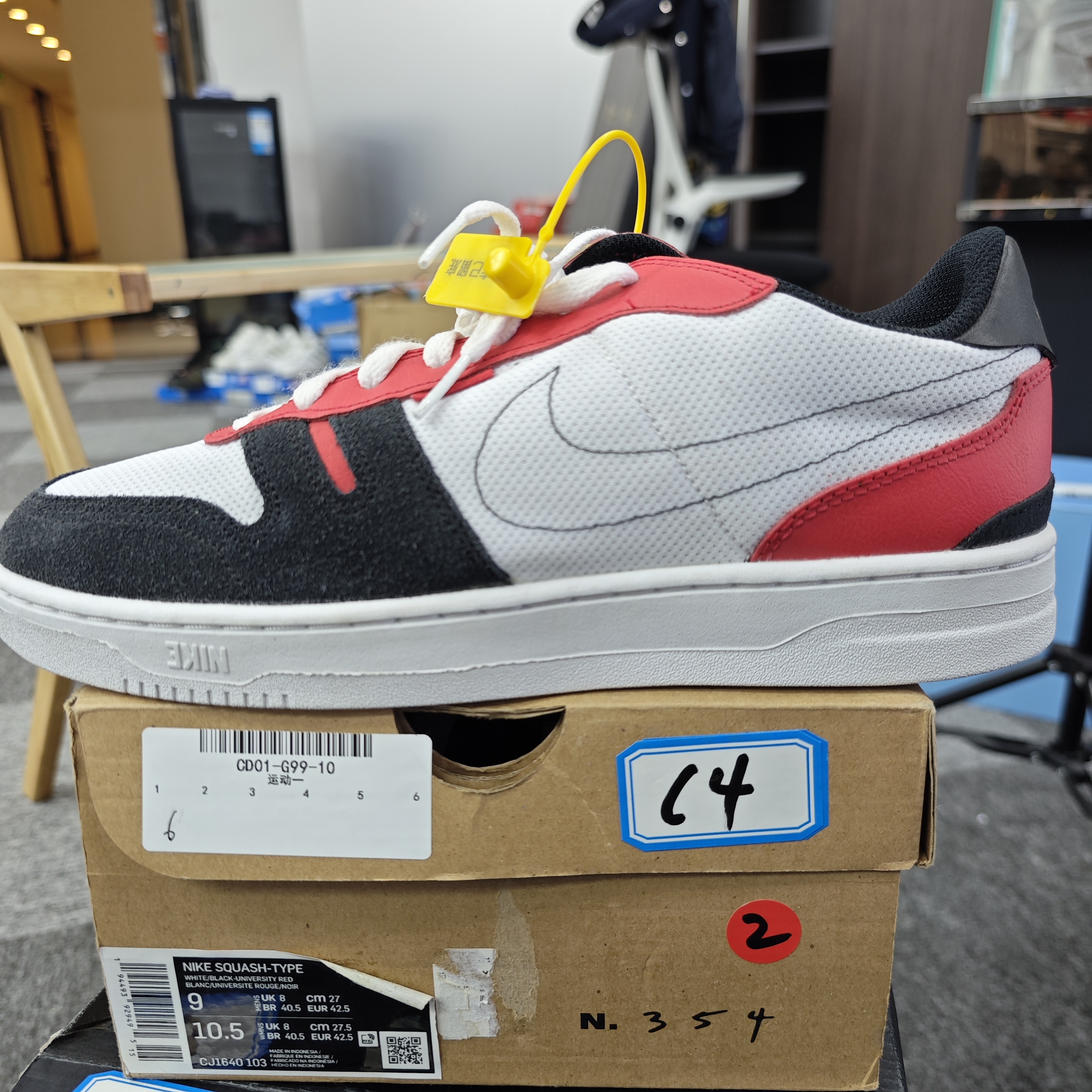 Nike aj1低帮板鞋 42.5码 全新原盒 12月14 sun C4