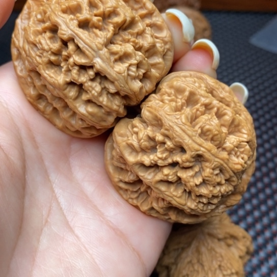 文玩核桃吊坠47全品平谷粗筋