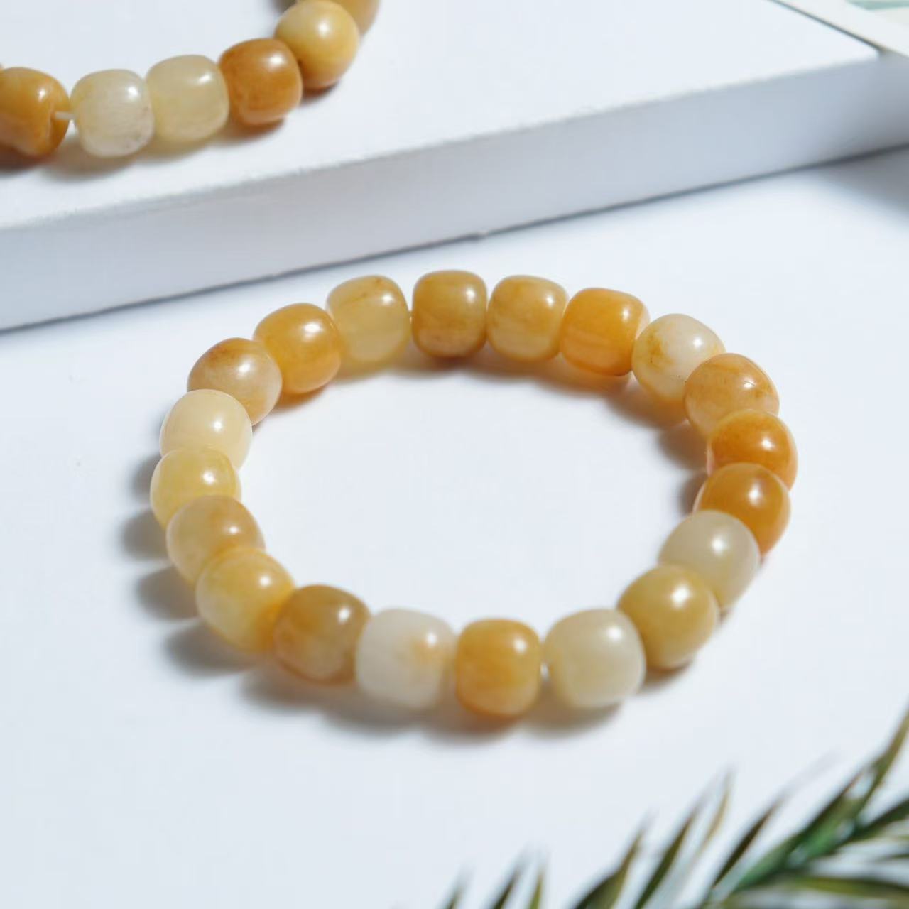 金丝玉老形珠手串  经典简约百搭时尚端庄