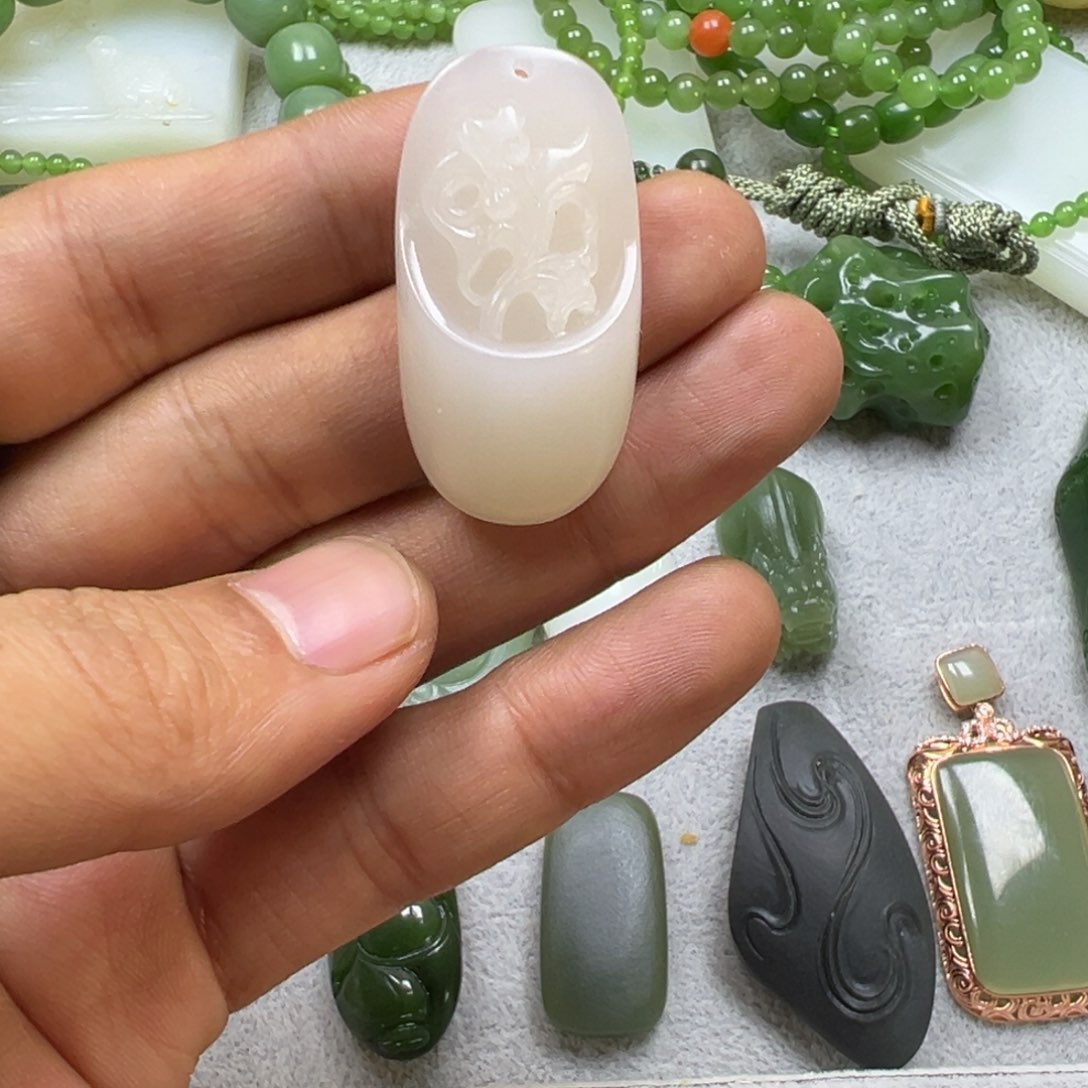 【闪购商品】和田玉挂件银S925镶嵌须*欢