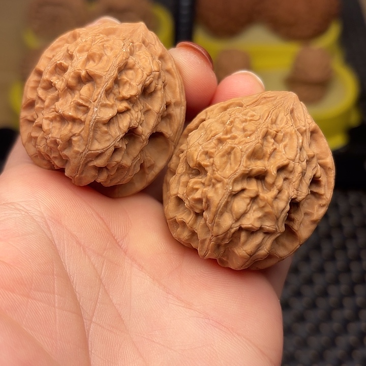 吊坠文玩核桃39野生小众