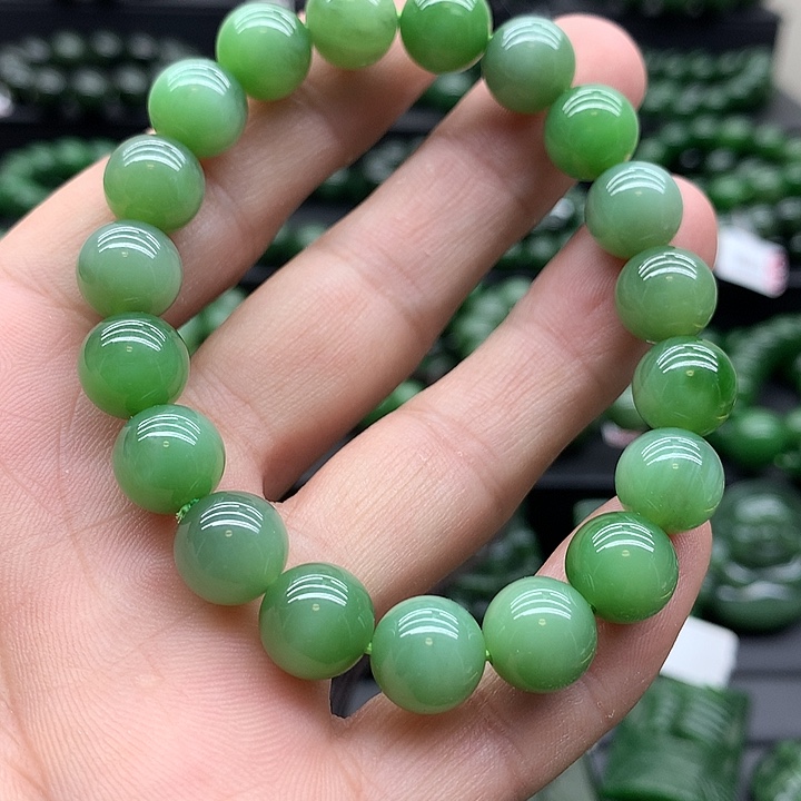 手链未镶嵌和田玉（碧玉）