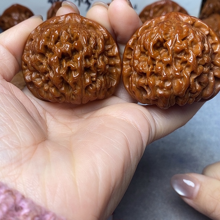 文玩核桃吊坠官帽