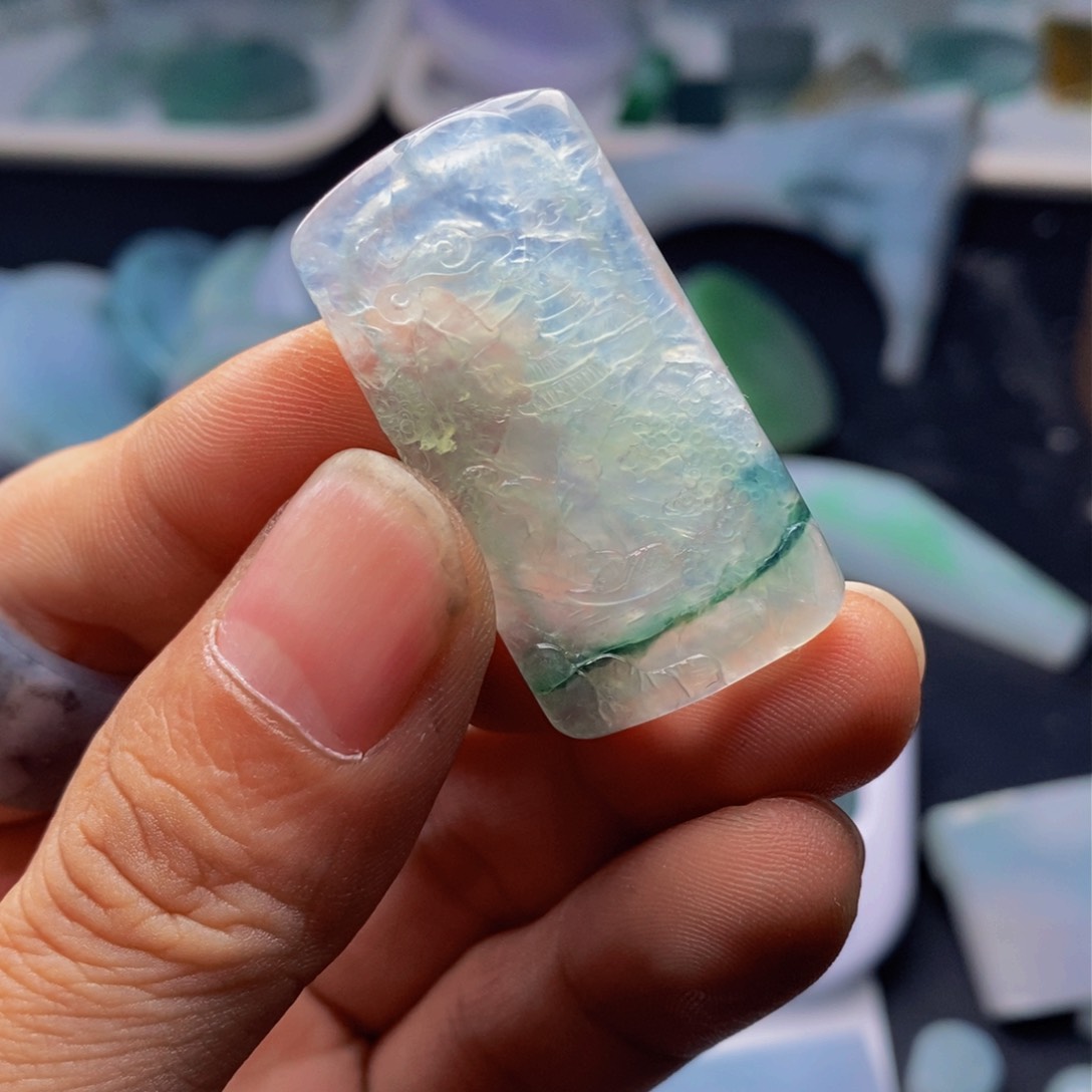 定制翡翠未镶嵌定制