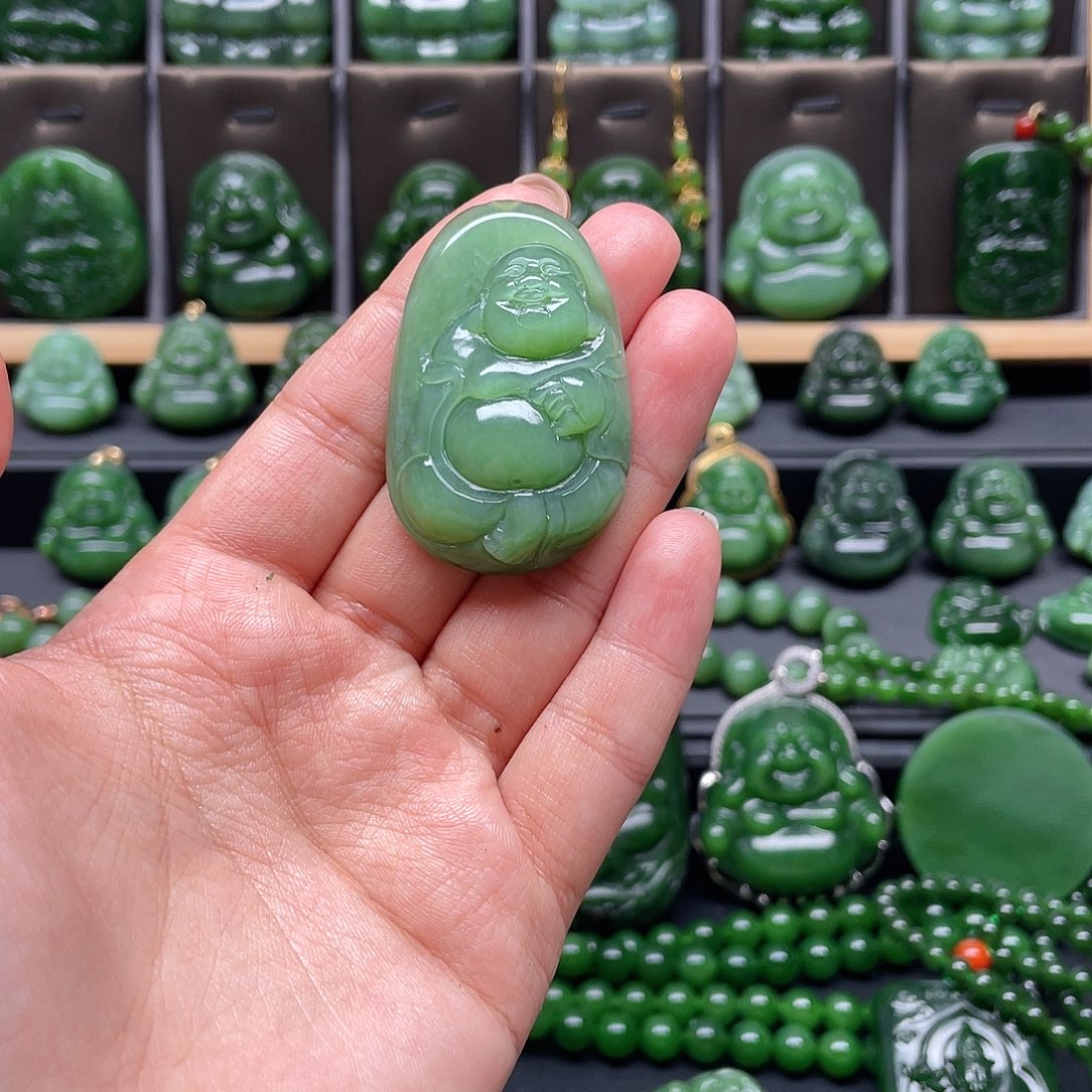 和田玉吊坠未镶嵌