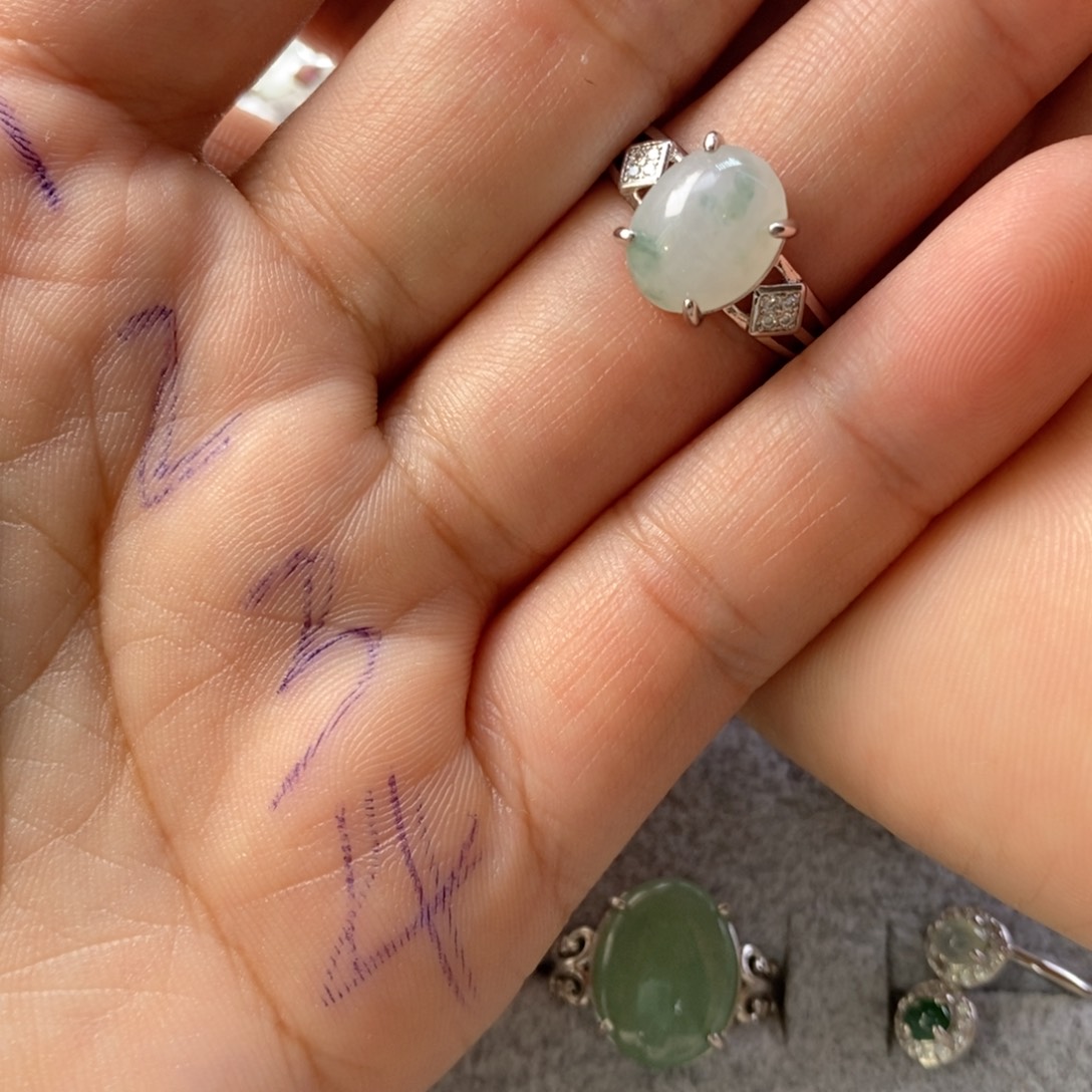 S***a翡翠未镶嵌戒指缅甸