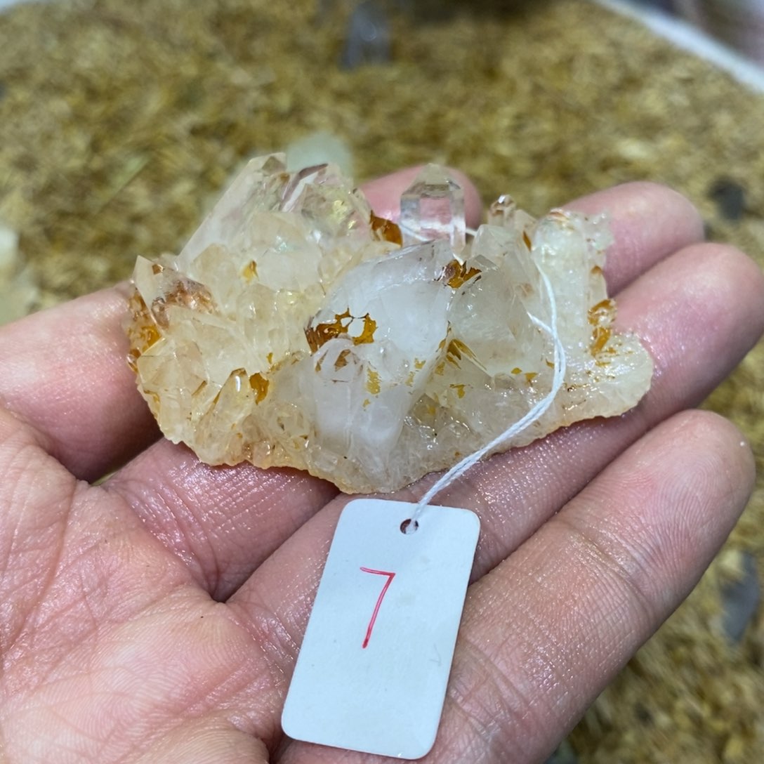 水晶原石摆件未镶嵌水晶