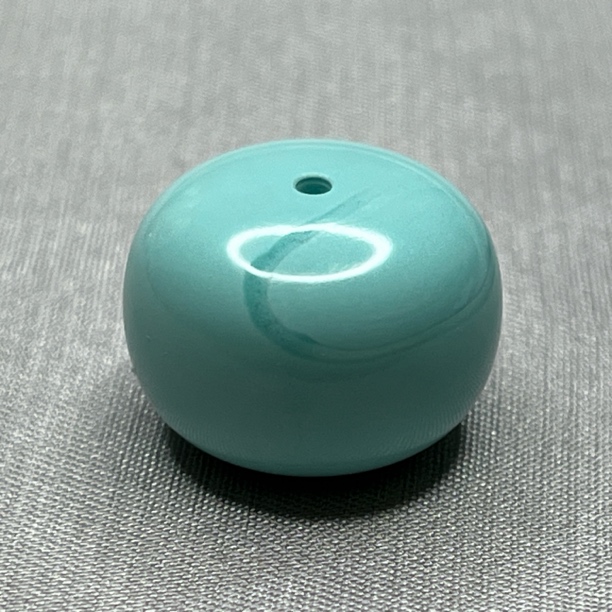 绿松石水波纹老型鼓珠，干净无铁线，尺寸17.8x12.9mm重6.11克