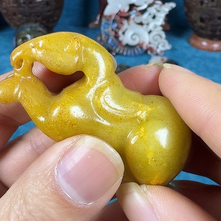 和田玉（糖玉）未镶嵌挂件