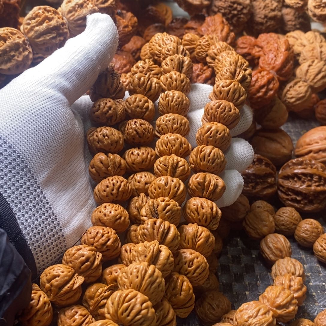 M***0文玩核桃吊坠蟠桃