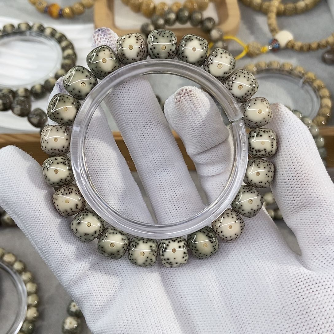 星月菩提手串Z****人11青花大眼34