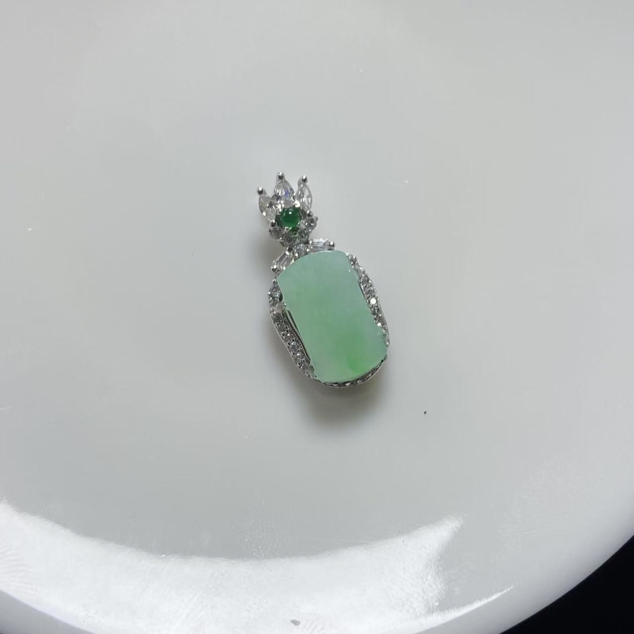 定制翡翠吊坠挂件56