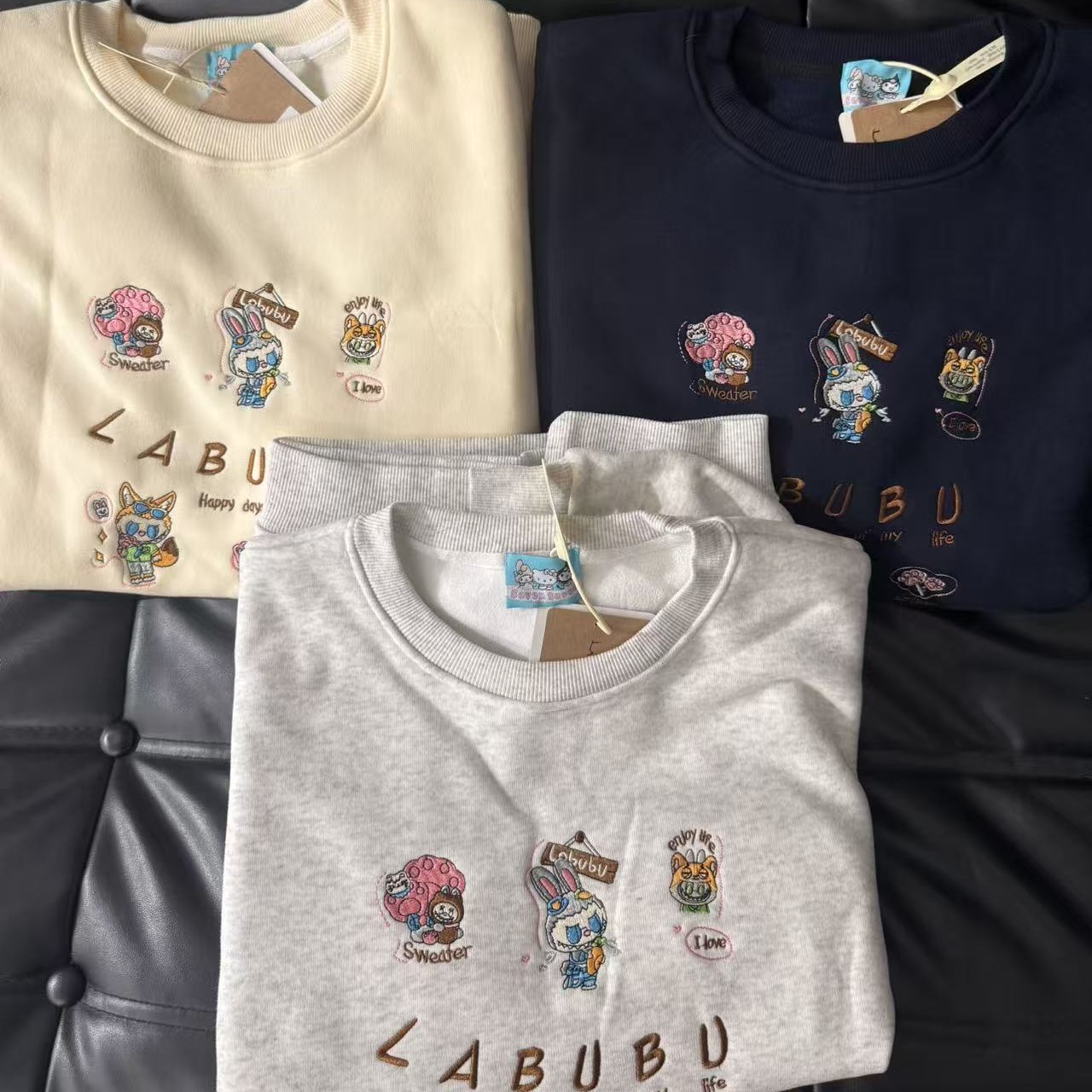 圆领刺绣大版卫衣5010