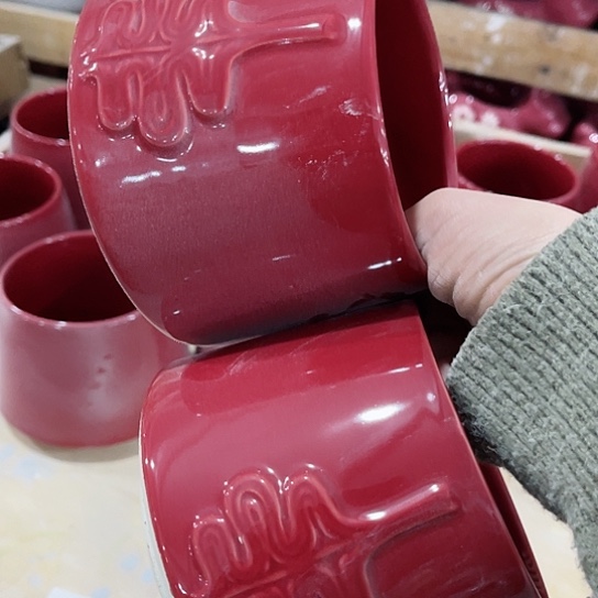 多肉绿植陶瓷花盆9.9包邮，有孔