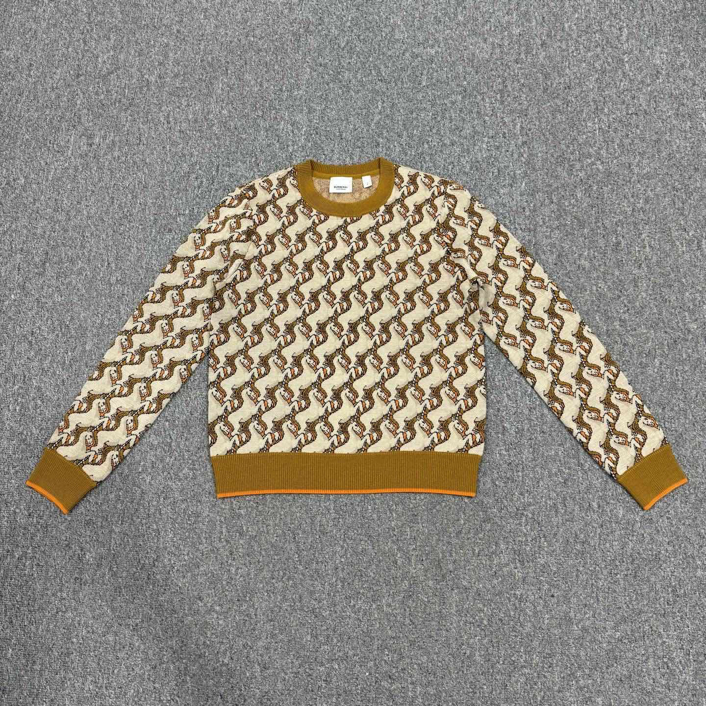99新 BURBERRY/博柏利 16049923 nz 独角兽针织提花毛衣 S码99新