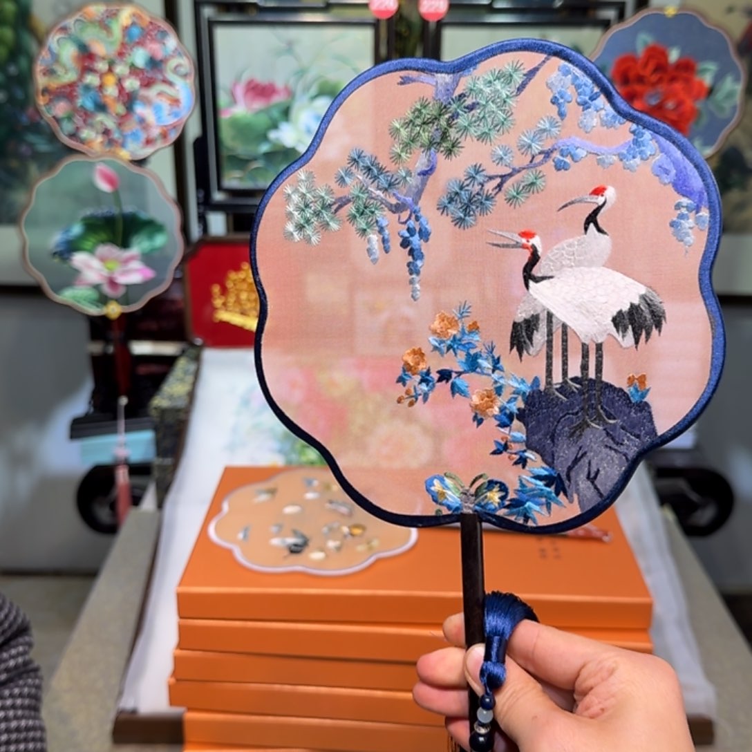 刺绣刺绣工艺精湛