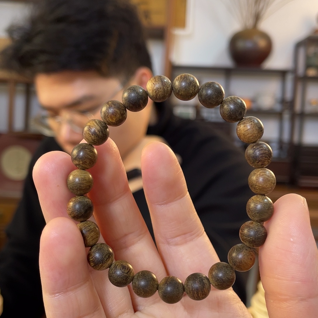 手串沉香加里曼丹8mm,6.3g