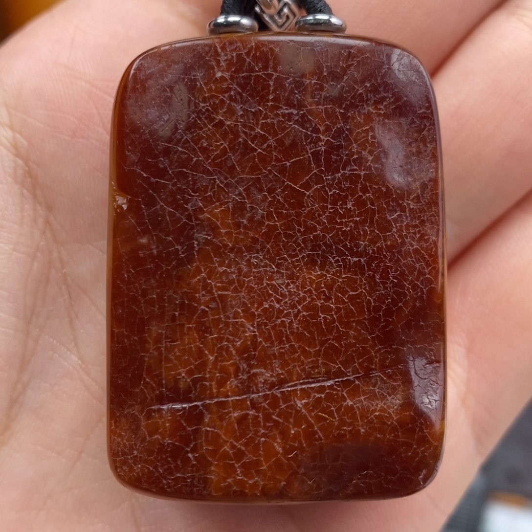 琥珀吊坠(赠链)未镶嵌