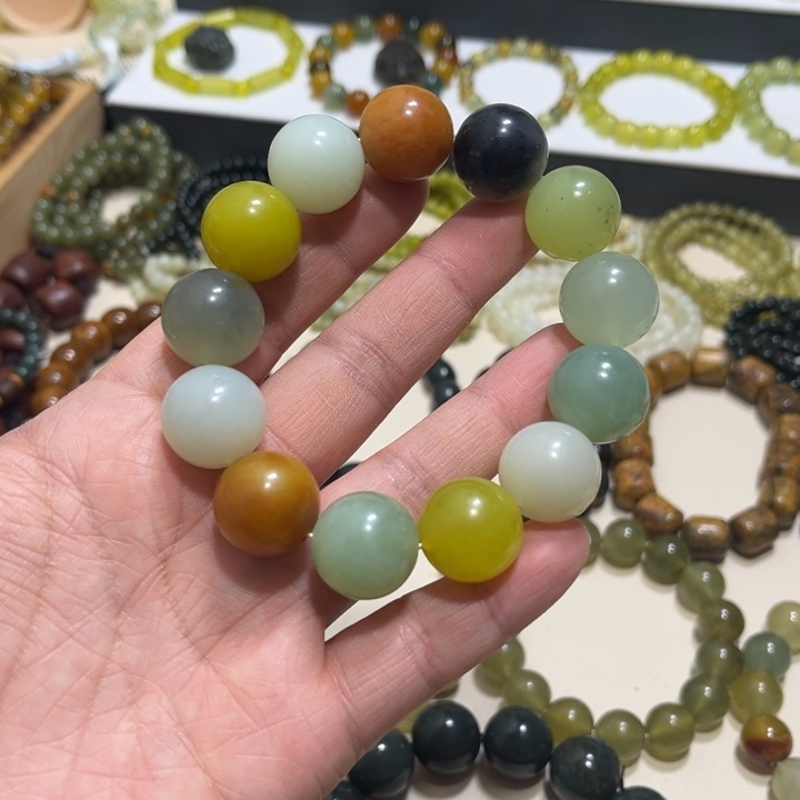 蛇纹石玉未镶嵌手链卡18