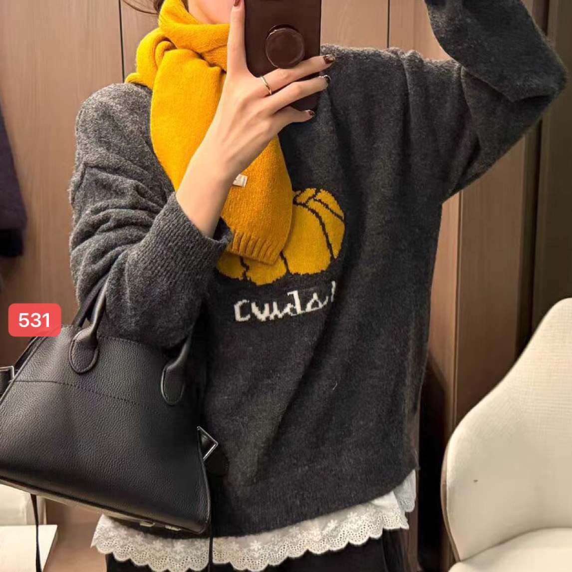 531意凡南瓜提花圆领针织衫女秋冬蕾丝拼接宽松加厚内搭打底上衣