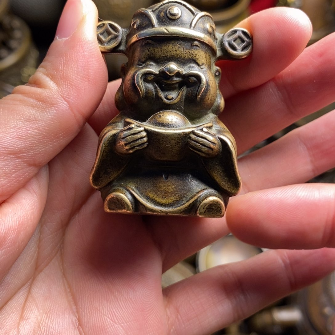 精美铜器做工精良