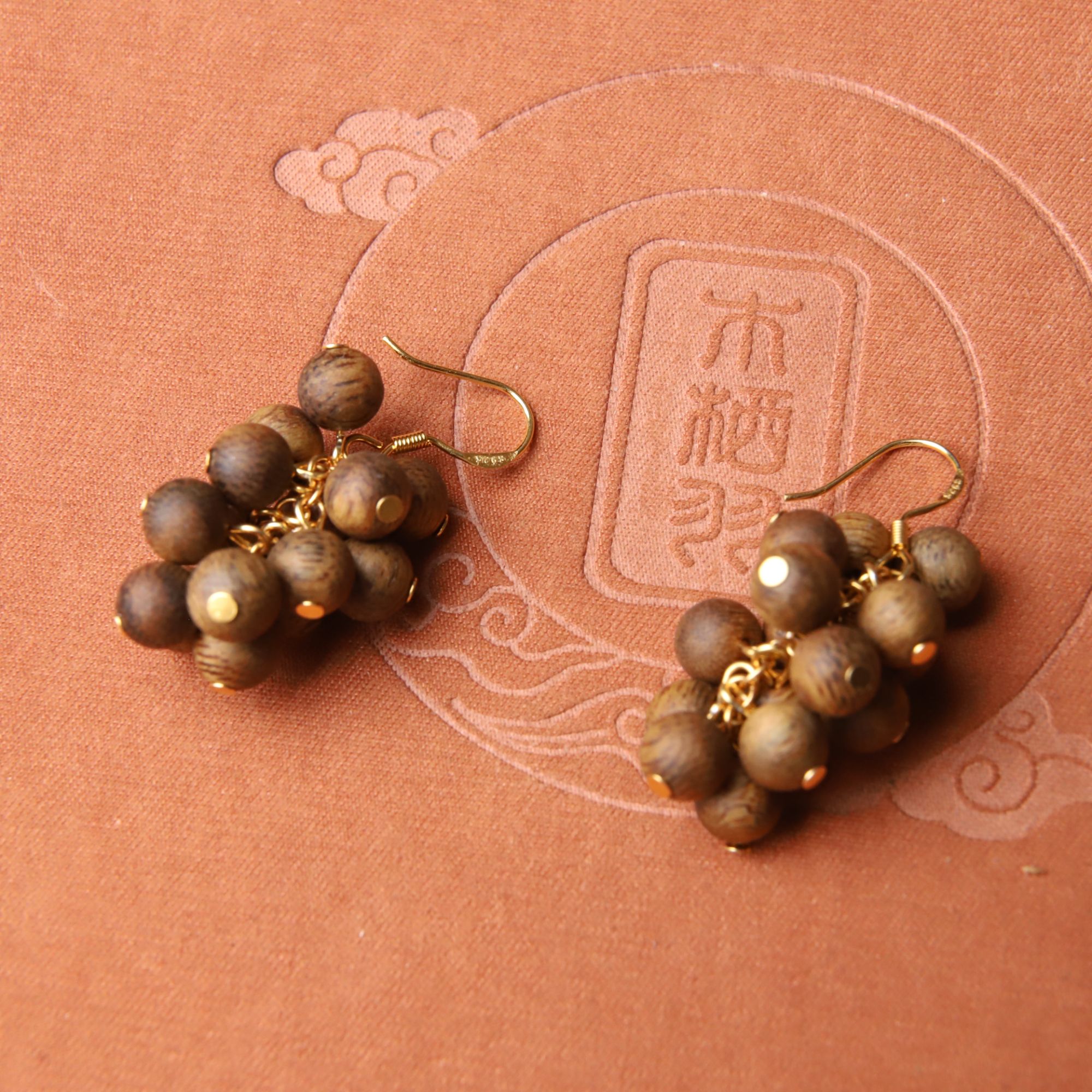 沉香【葡萄】沉香个性耳钩