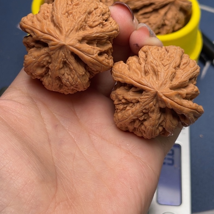 文玩核桃把件粗筋43