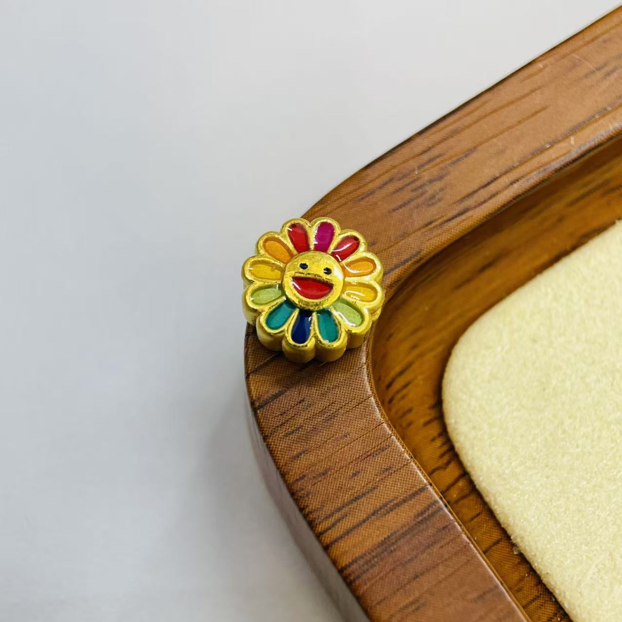 辉通黄金足金999珐琅太阳花diy黄金配件DP2591-01090