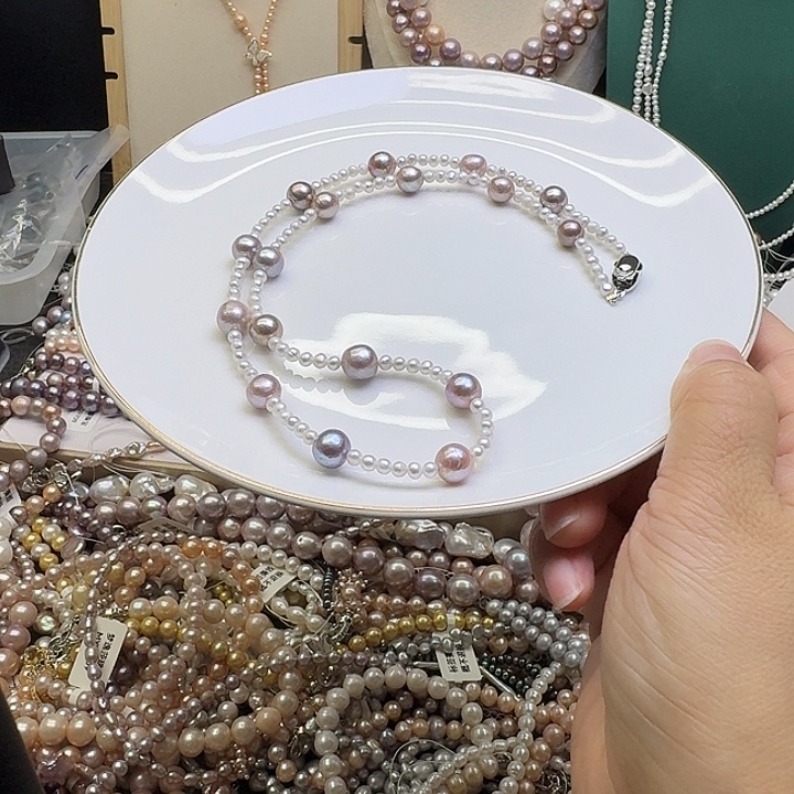 淡水珍珠合金耳饰