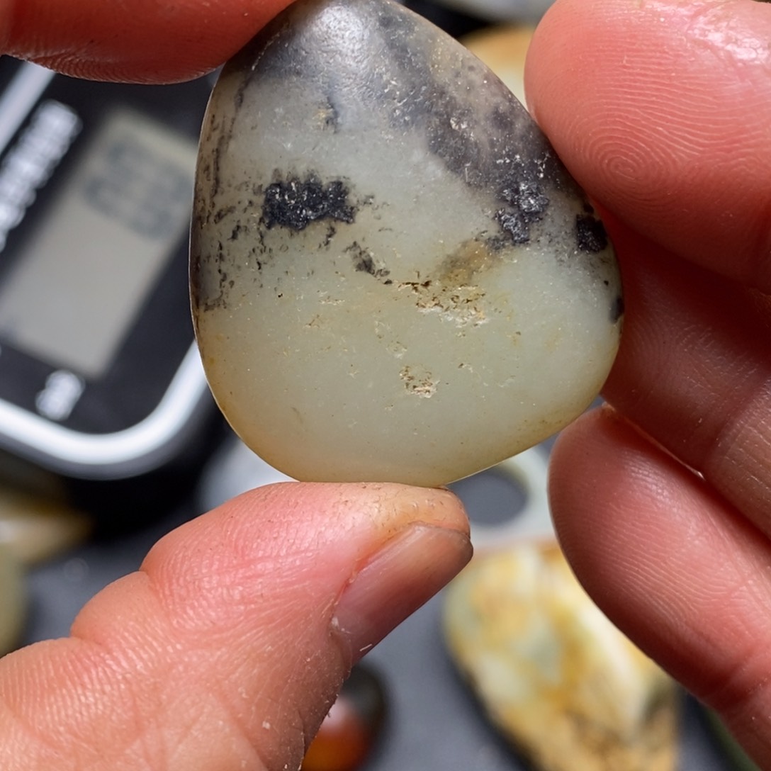 和田玉（糖玉）挂件未镶嵌